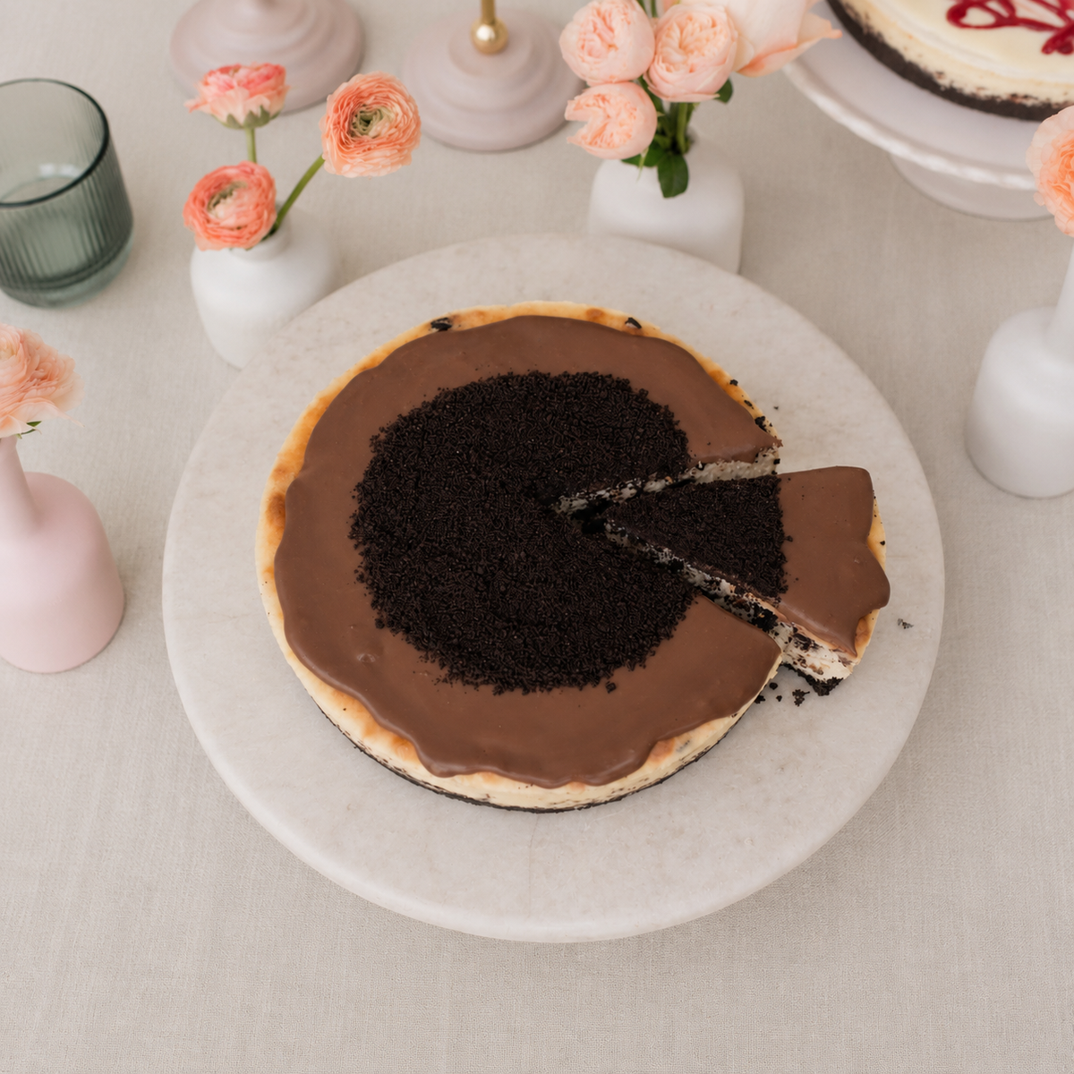 Chocolate Ganache Oreo Cheesecake