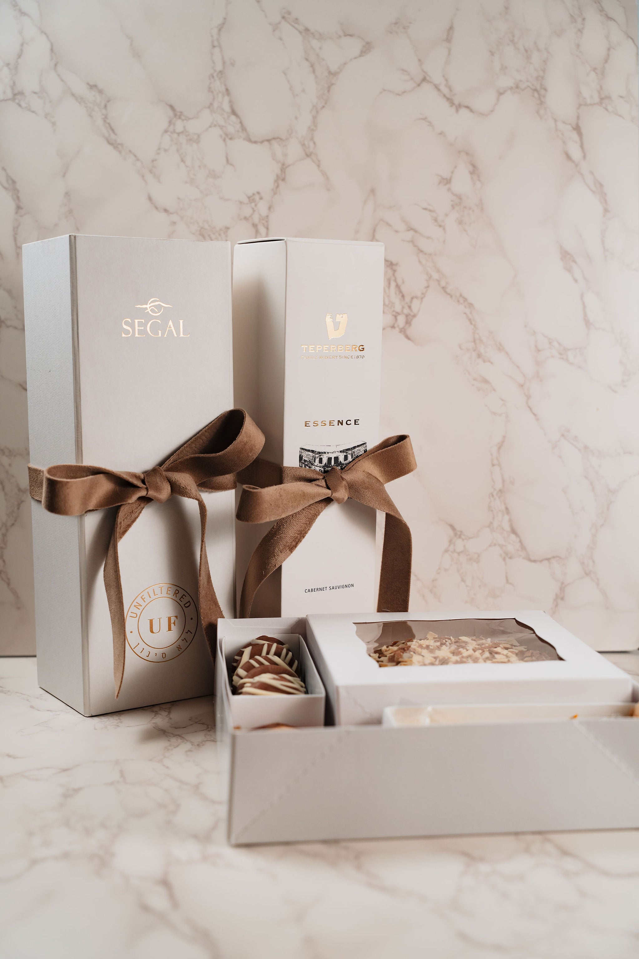The Sweet Purim Combo Box