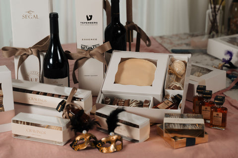 The Majestic Purim Combo Box