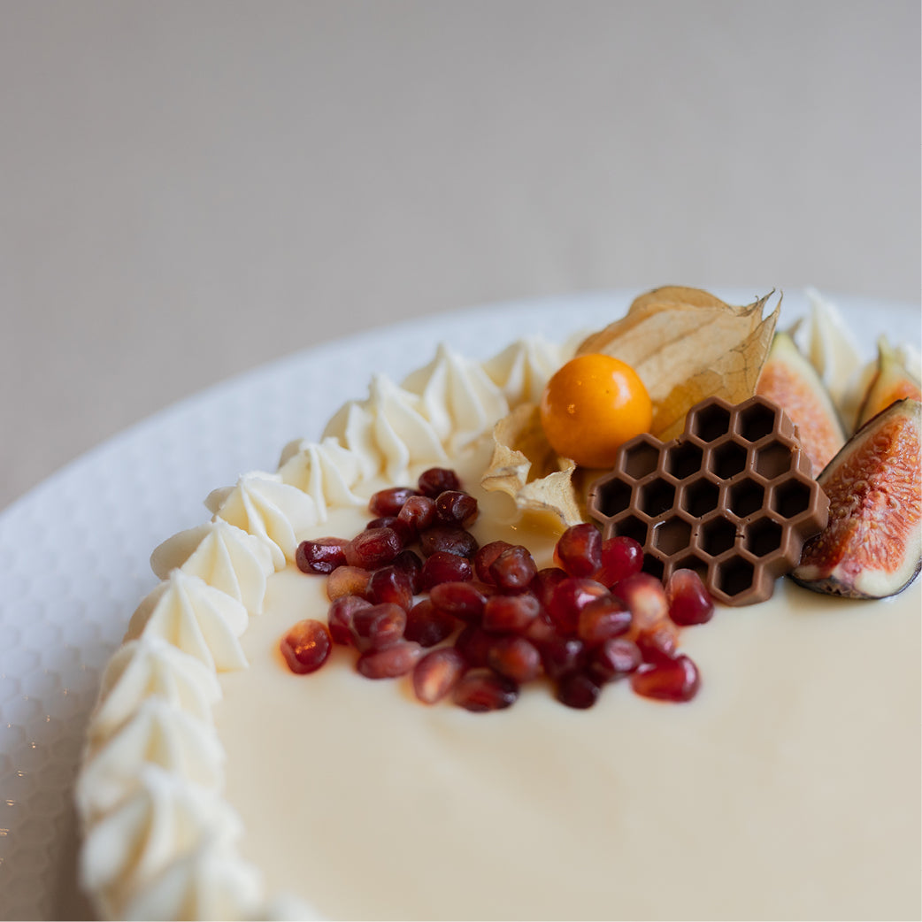 Large Simanim Cheesecake